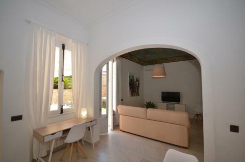 Casa Se�orial En El Centro Con Gran Patio