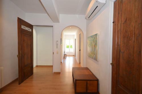 Casa Se�orial En El Centro Con Gran Patio