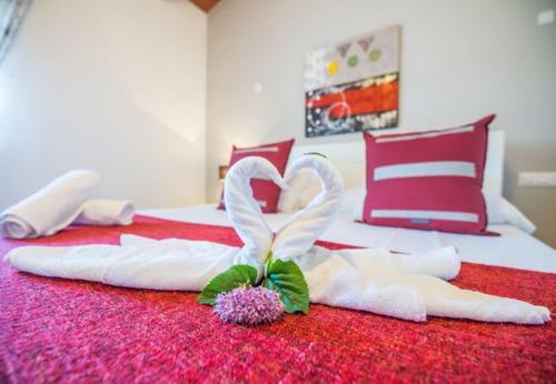 Sencelles Holiday Home Sleeps 4 With Pool Air Con And Wifi