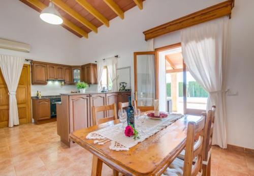 Sencelles Holiday Home Sleeps 4 With Pool Air Con And Wifi