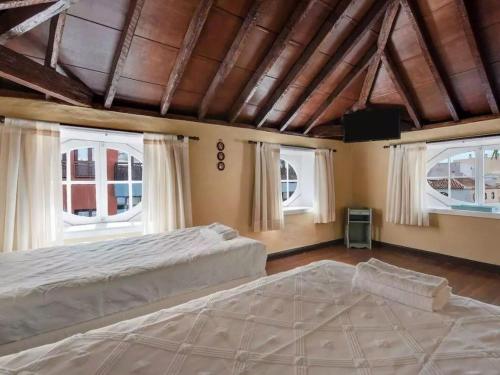 Traditional Holiday Home In Tenerife With Private Terrace