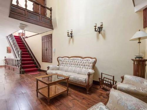 Traditional Holiday Home In Tenerife With Private Terrace
