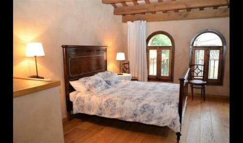 Terradelles Villa Sleeps 10 With Pool