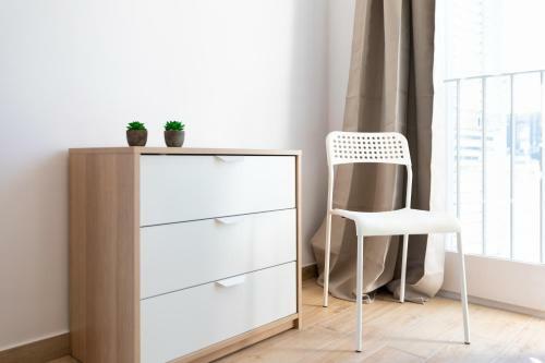 Hauzify I Apartaments Winds
