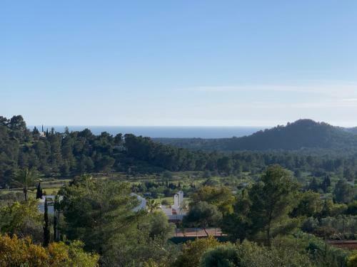 Beautiful Sea-view 6 Bedroom And 5 Bathroom Villa