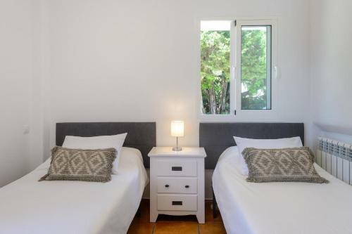 Beautiful Sea-view 6 Bedroom And 5 Bathroom Villa