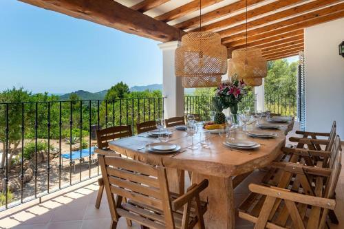 Beautiful Sea-view 6 Bedroom And 5 Bathroom Villa