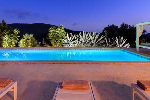 Beautiful Sea-view 6 Bedroom And 5 Bathroom Villa