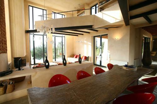 Luxury Private Holiday Villa With Private Pool, Ibiza Villa 1036