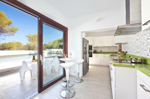 Beautiful 5 Star Villa With Private Pool, Ibiza Villa 1076