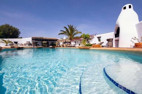 Unique Luxurious 7 Bed Villa & Cottage