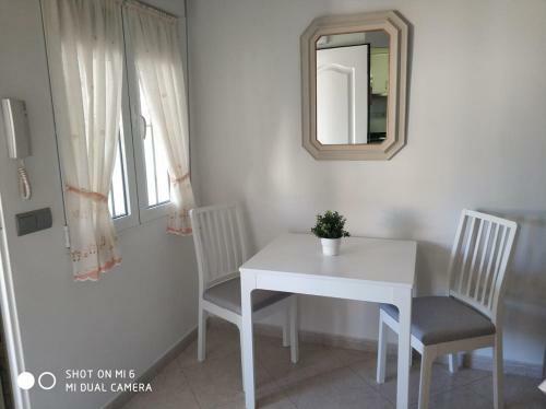 Vdc Bungalow Near San Juan Beach