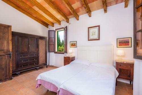 Discover Mallorca From This 4br Pool & Bbq
