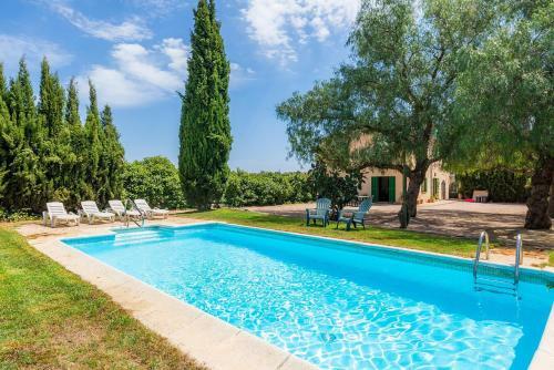 Discover Mallorca From This 4br Pool & Bbq