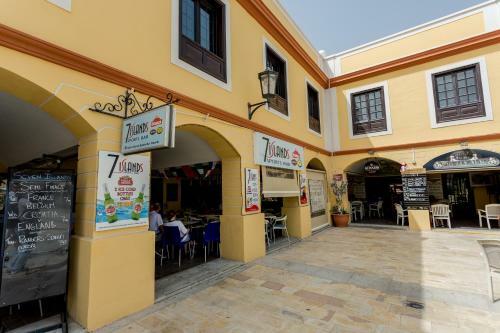 Apartamento Maya Beach Suites