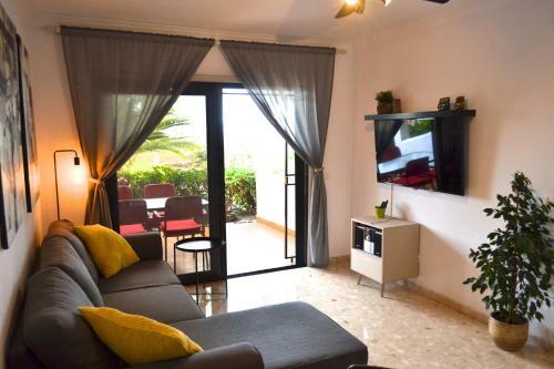 Impeccable 1-bed Apartment In Amarilla Golf