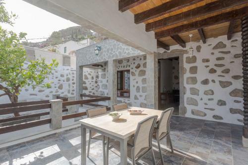 Magical Rural House With Nature Views.