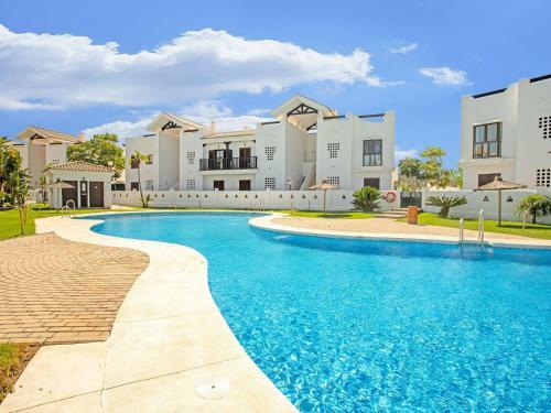 Spacious Apartment In San Roque With Swimming Pool