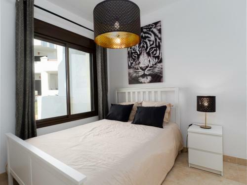 2305 - Luxury Villa With Sea View And Pools