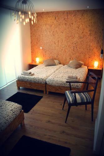 Nineteen - Bed And Breakfast
