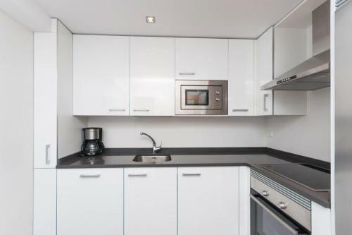 Apartamento Ulia B - Local Rentss