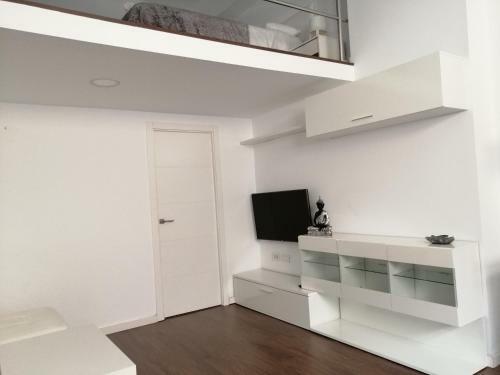 Island 201 Modern & Minimalist Apartments