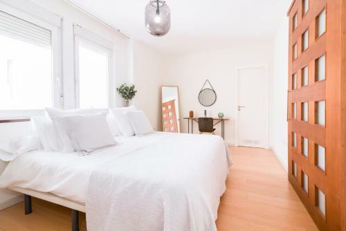 Design Attic Apartment Free Parking