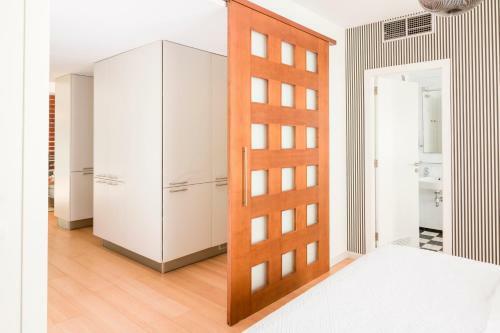 Design Attic Apartment Free Parking