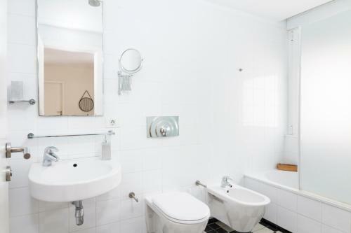 Design Attic Apartment Free Parking