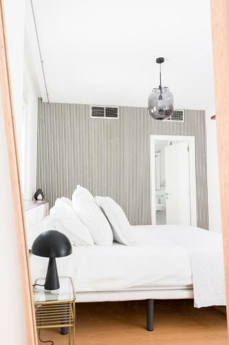 Design Attic Apartment Free Parking