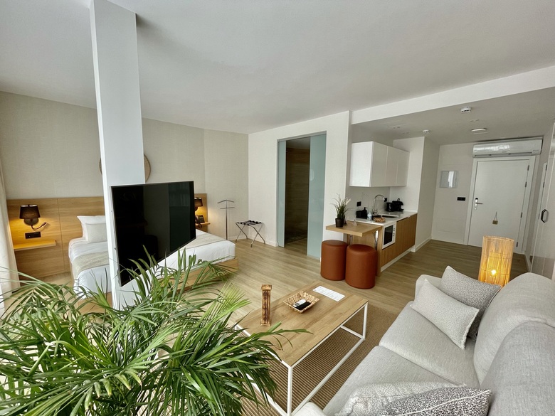 Hotel Emblem�tico Hi Suites