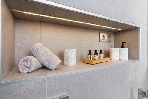Modern Apartment Next To Plaza de Espa�a