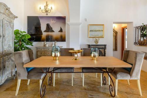 New! Villa Can Prats Deluxe Heated Pool