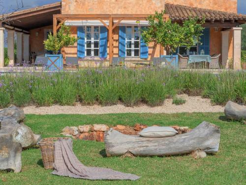 Villa Los Almendros