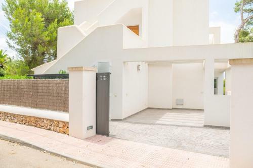 Villa Cala Llonga