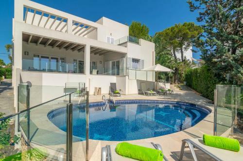 Villa Cala Llonga