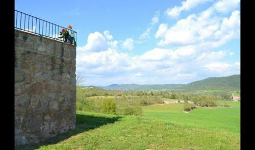 Santa Maria de Merles Villa Sleeps 14 With Pool