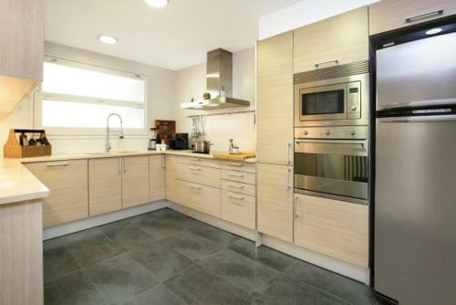 Santa Margarida Villa Sleeps 8 With Pool