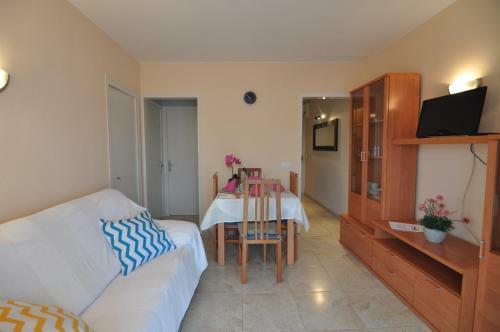 Apartamento Rnet - Sandra II C6 - Roses Santa Margarita