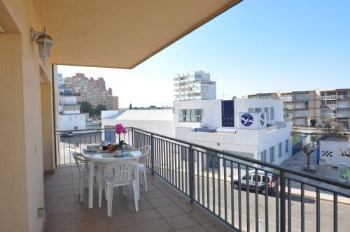 Apartamento Rnet - Sandra II C6 - Roses Santa Margarita