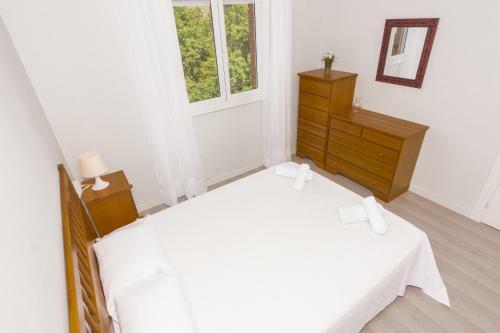 Apartamento Homeholidaysrentals Regard