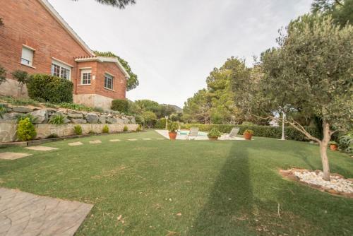Villa Homeholidaysrentals Gema
