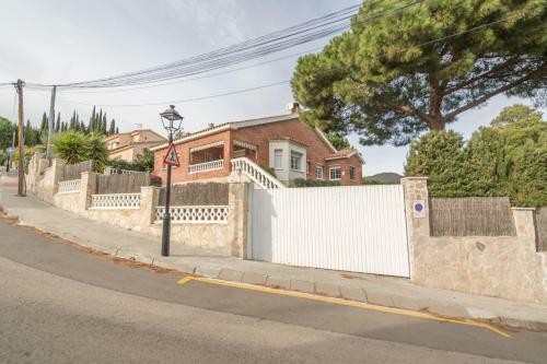 Villa Homeholidaysrentals Gema