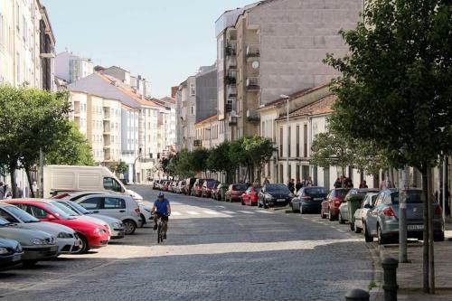 Apartamento Amplio Piso Con Terraza En El Camino Y Catedral