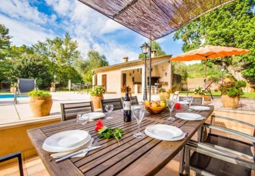 Selva Holiday Home Sleeps 12 With Pool Air Con And Wifi