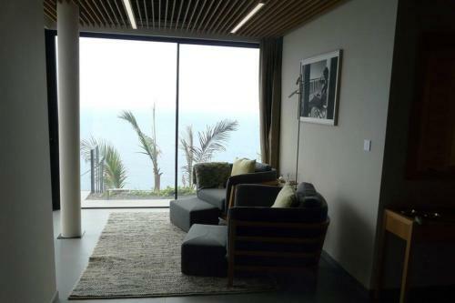 Luxury Villa - 2 Heated Pools, Sauna, Bbq