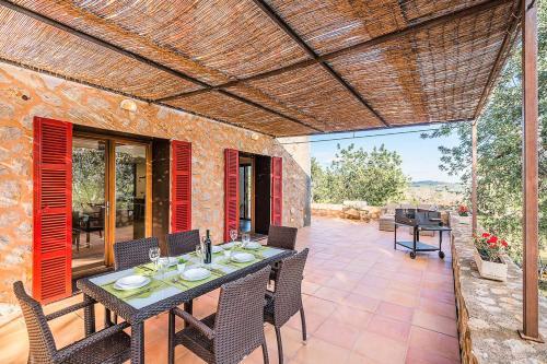 Selva Villa Sleeps 6 With Pool And Air Con