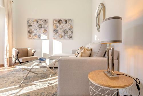 Apartamento Genteel Home Recaredo