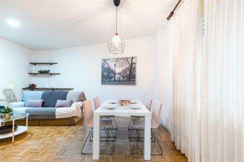 Apartamento Holi-rent Macasta