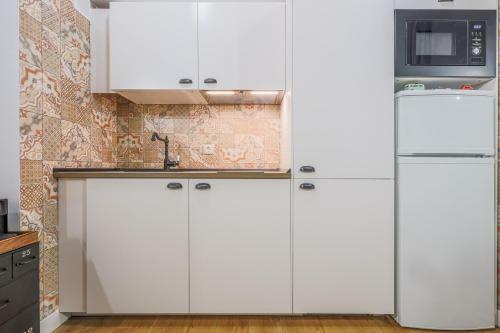 Su Apartamento Ideal / 1 Hab 4 Px / Deluxe Wifi/ac